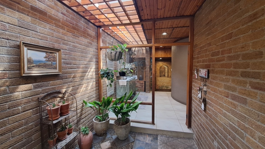 7 Bedroom Property for Sale in Universitas Free State